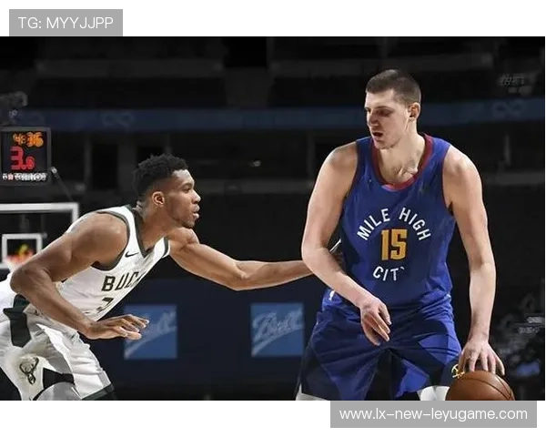 丹佛掘金阵地进攻，尼古拉约基奇策动传球